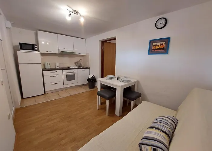 Appartamento Sofija Vir